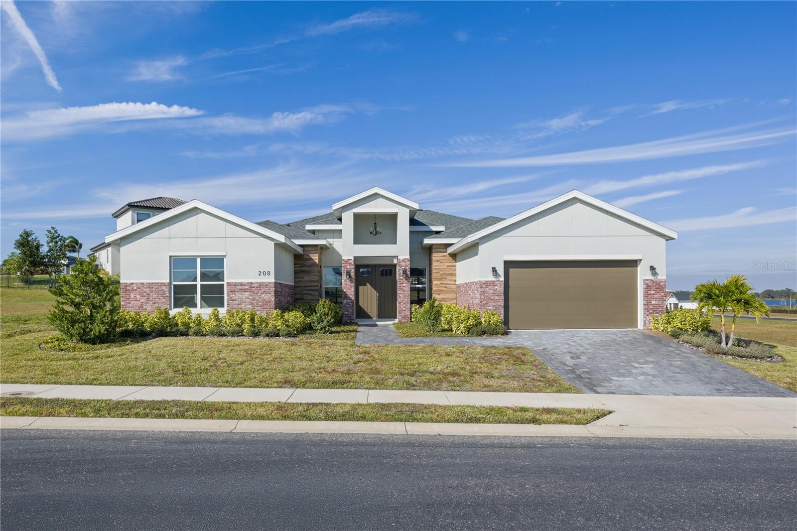 208 Snowy Orchid Way
