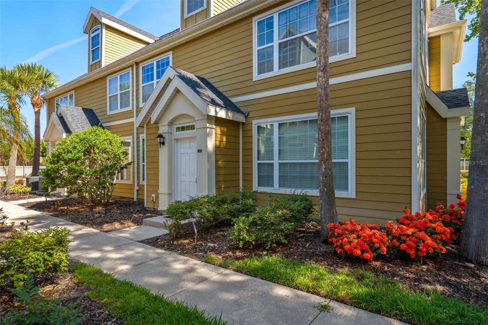 5611 Bidwell Pkwy #204