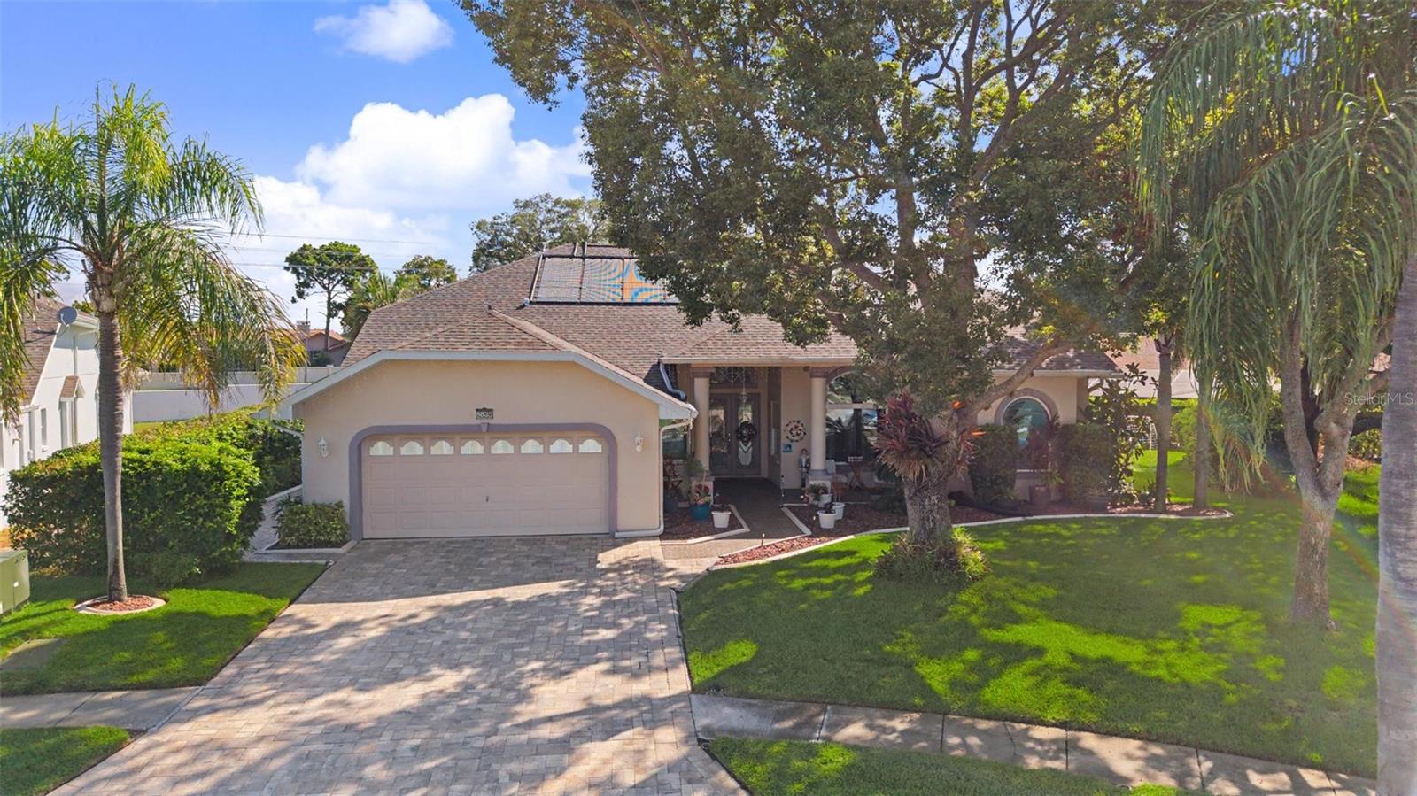 8835 Helmsly Lane photo 1