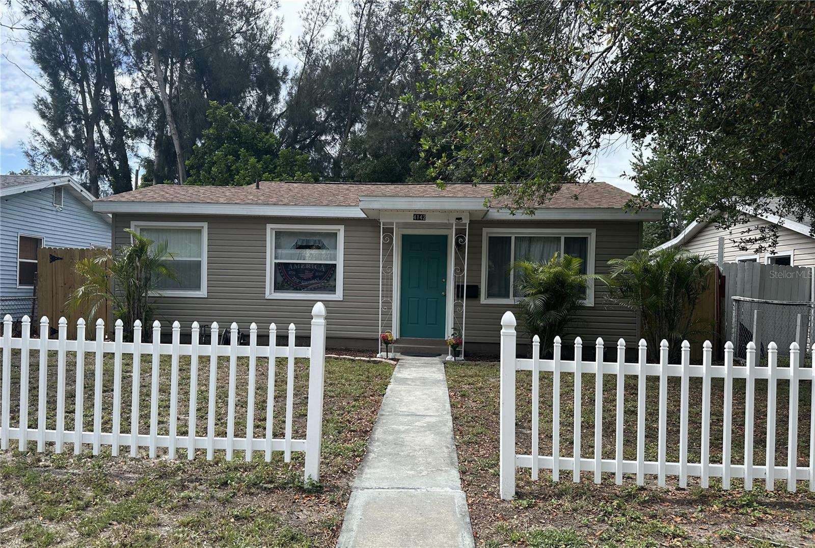 4142 6th Ave N photo 1