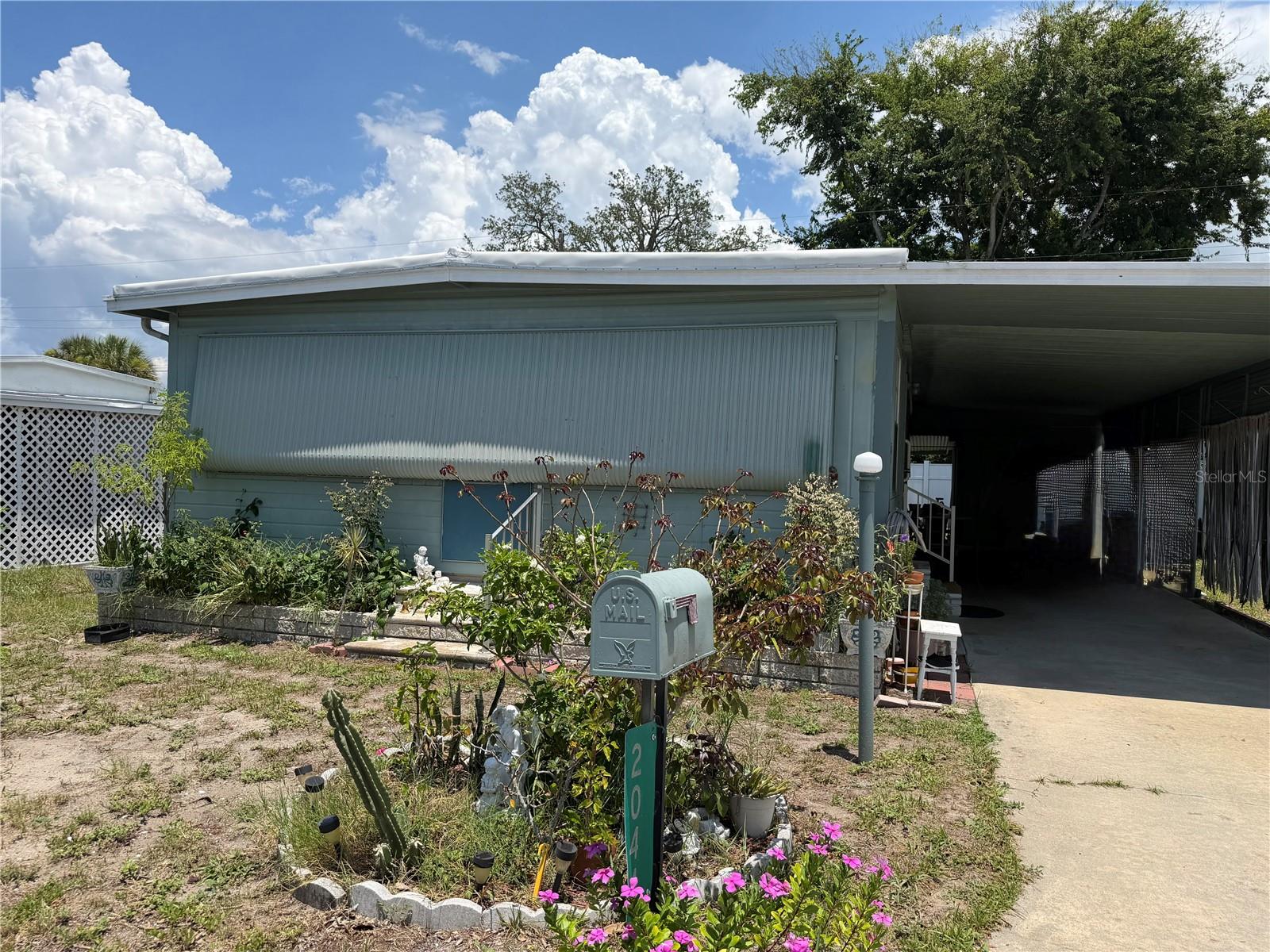 2044 Hoyle Dr photo 1