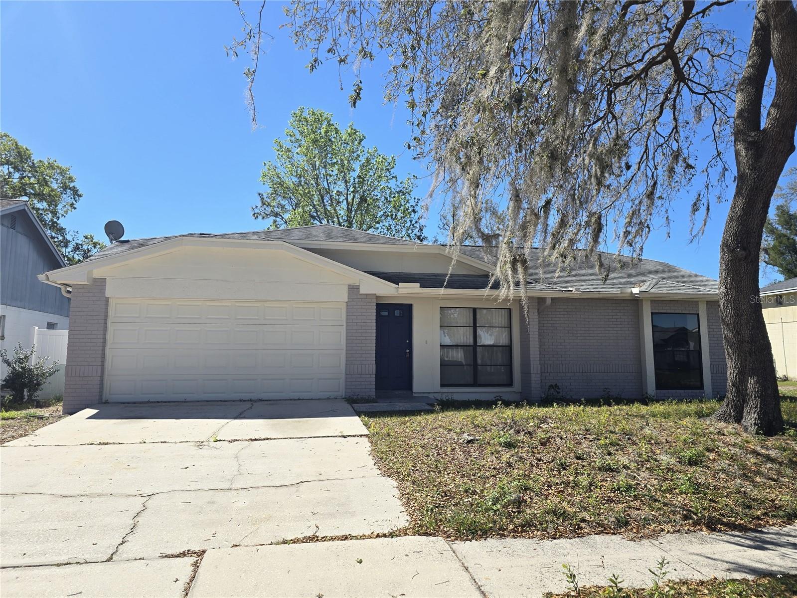 12109 Clearbrook CT photo 1