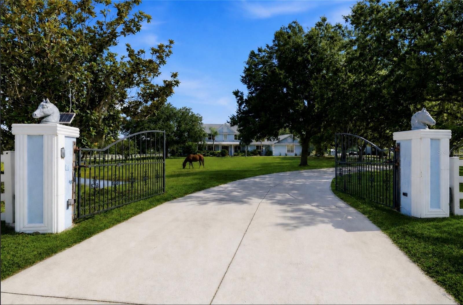20207 77th Ave E photo 1