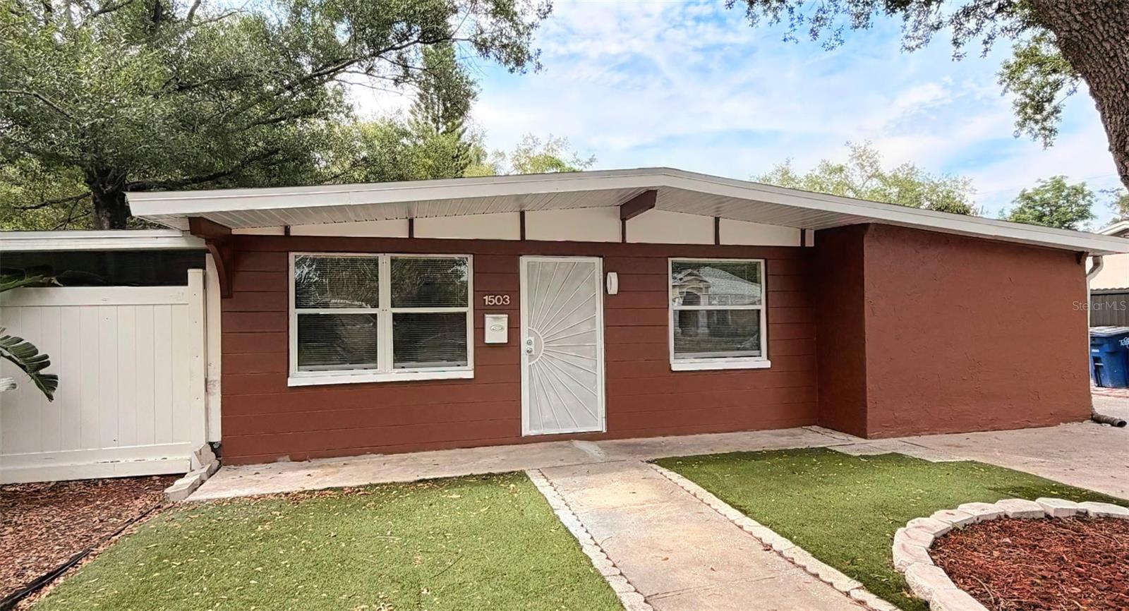 1503 W Linebaugh Ave photo 1