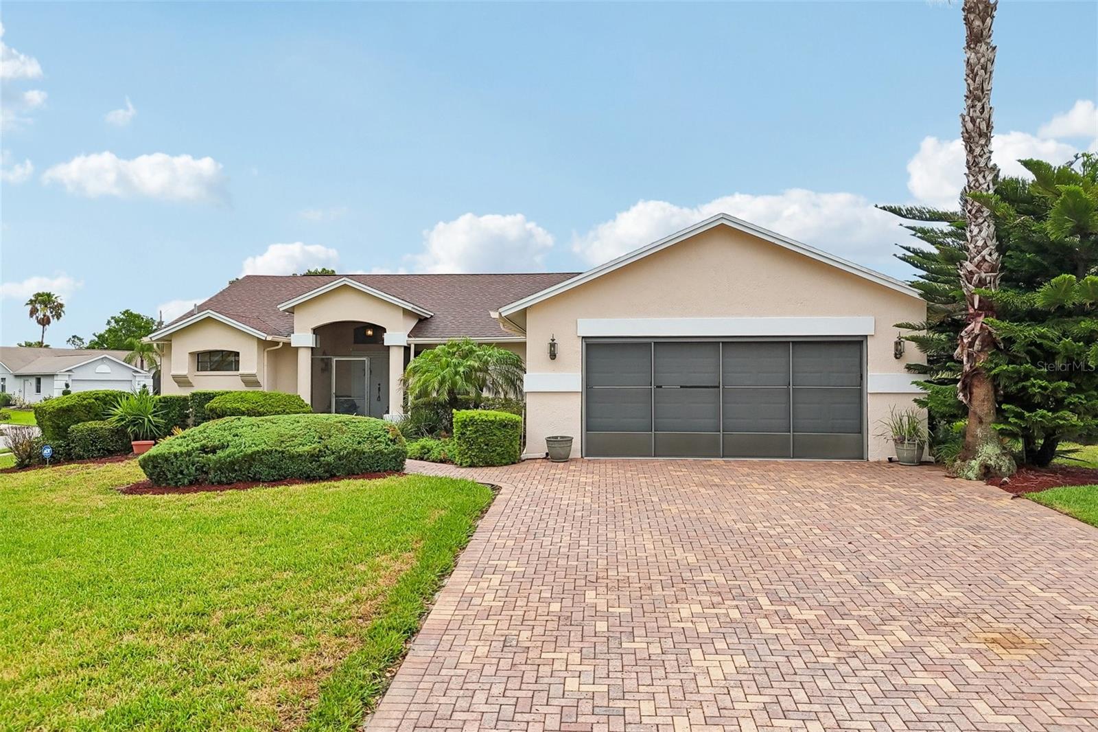 8328 Pavilion Dr photo 1