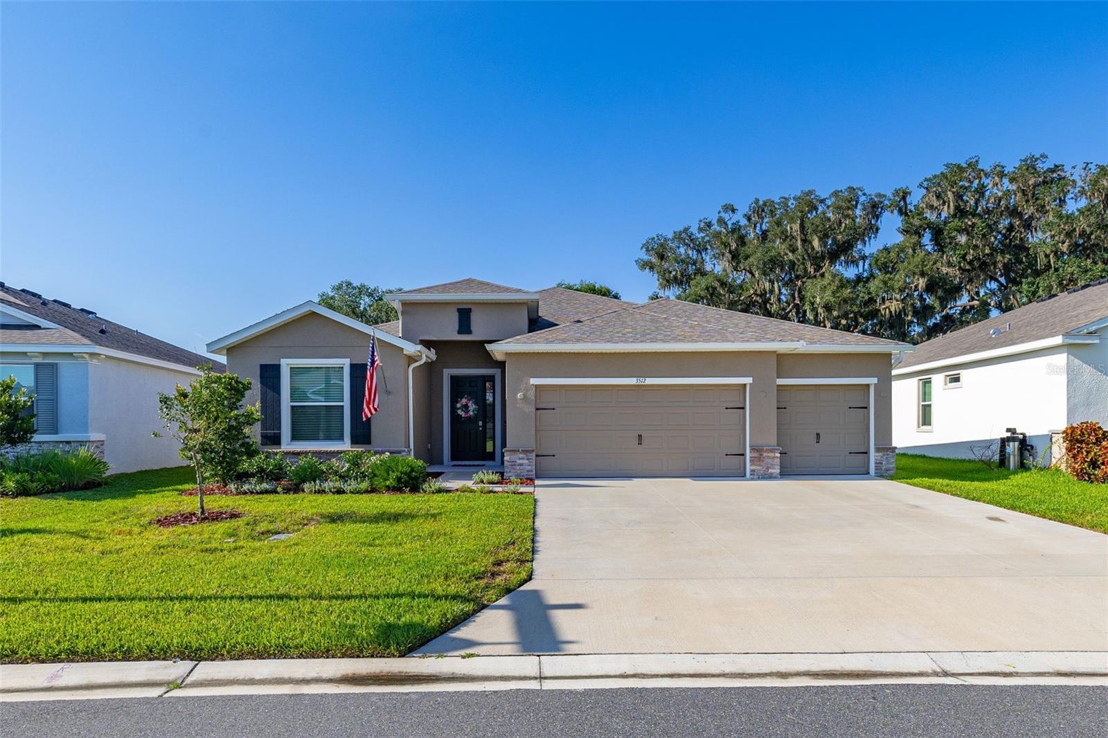 3512 Crooked River Dr photo 1