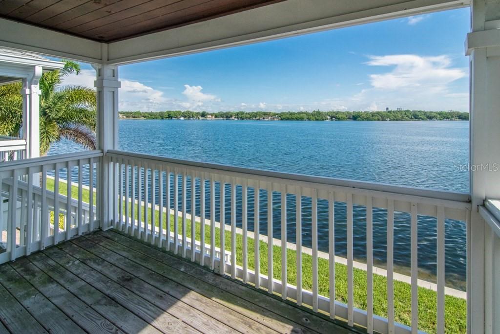 205 Pompano Dr SE #D