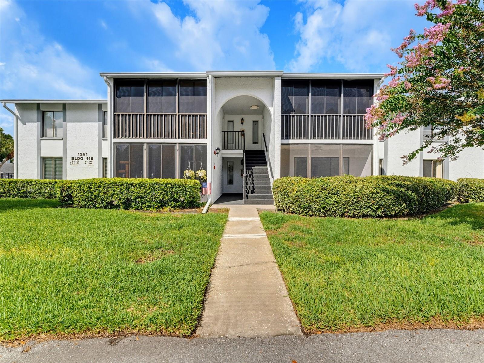 1261 Pine Ridge Cir W #D1 photo 1