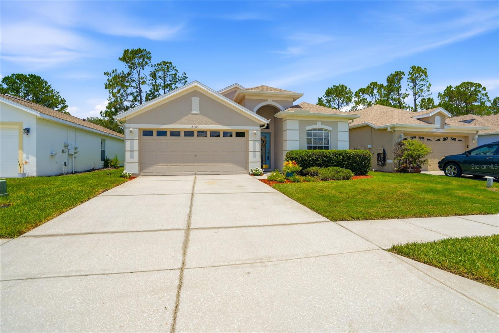 23915 Coral Ridge Ln photo 1