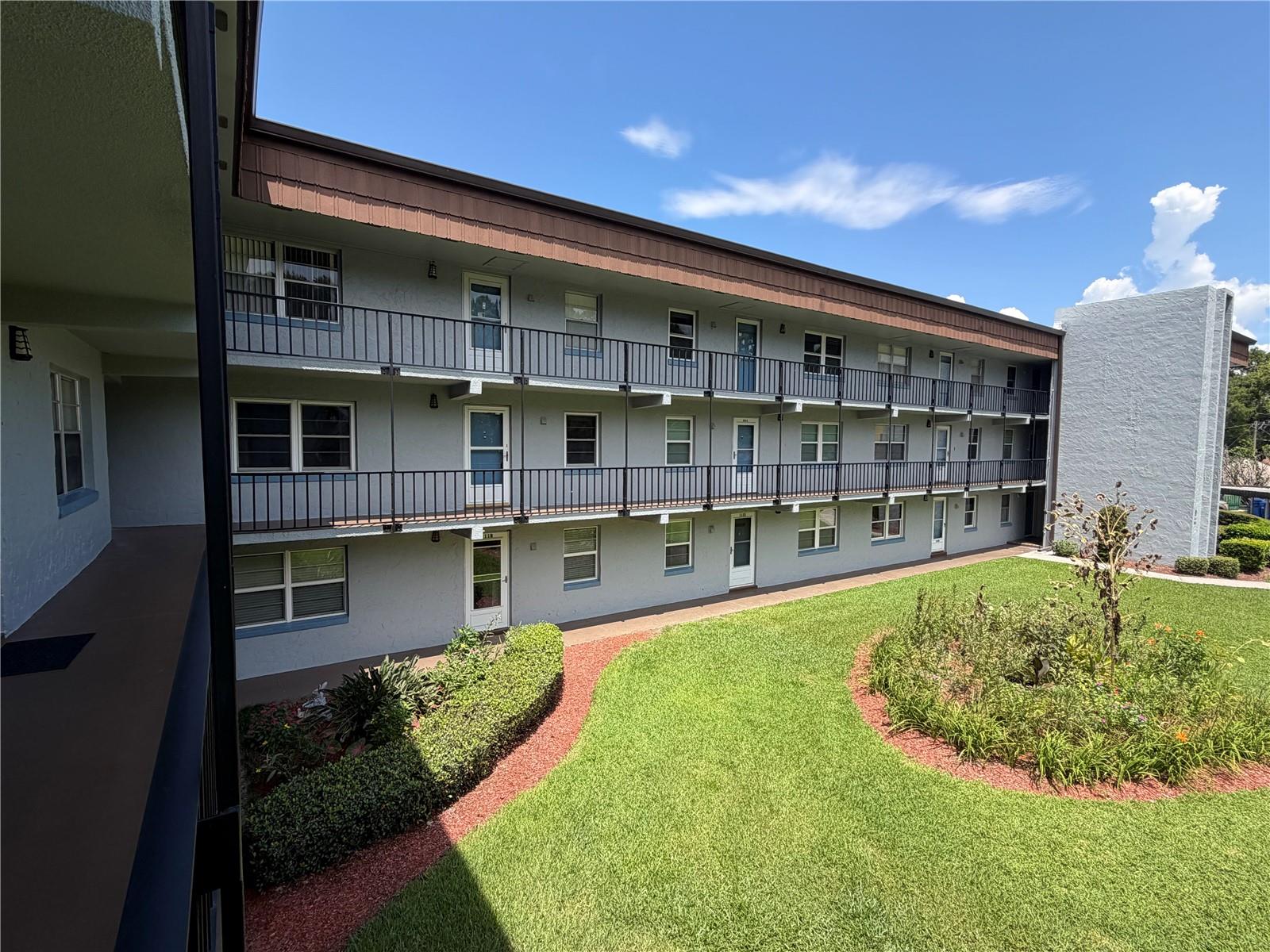 333 Lake Howard Dr NW #211B