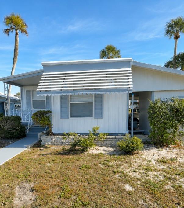 4851 W Gandy Blvd #B7L27 photo 1