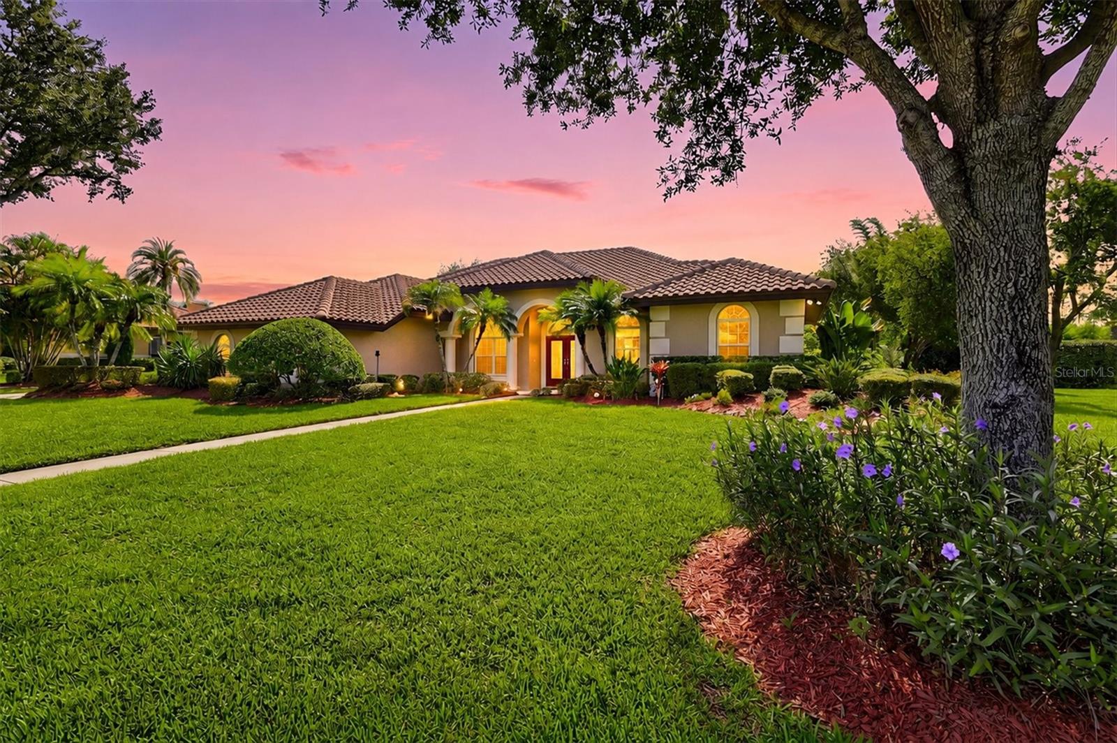 7373 S Serenoa Dr photo 1