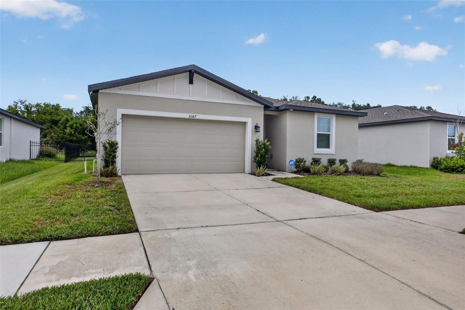 3087 Forrest Plum CT photo 1