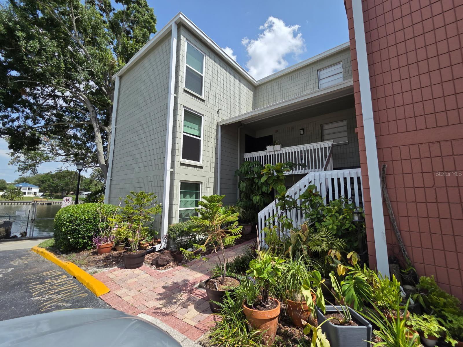 2424 W Tampa Bay Blvd #I103 photo 1