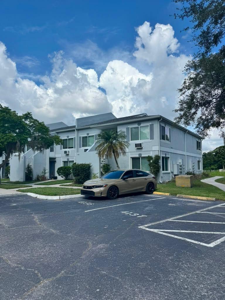 4140 Dolphin Dr photo 1