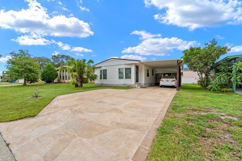 9001 Sheldon West Dr photo 1