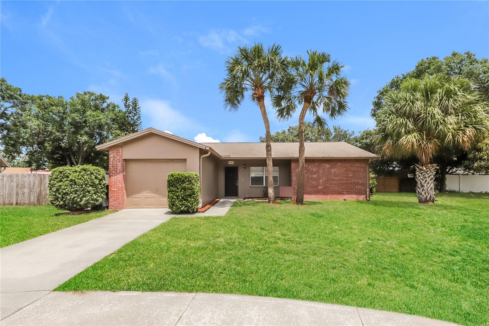 1002 Pinehaven CT