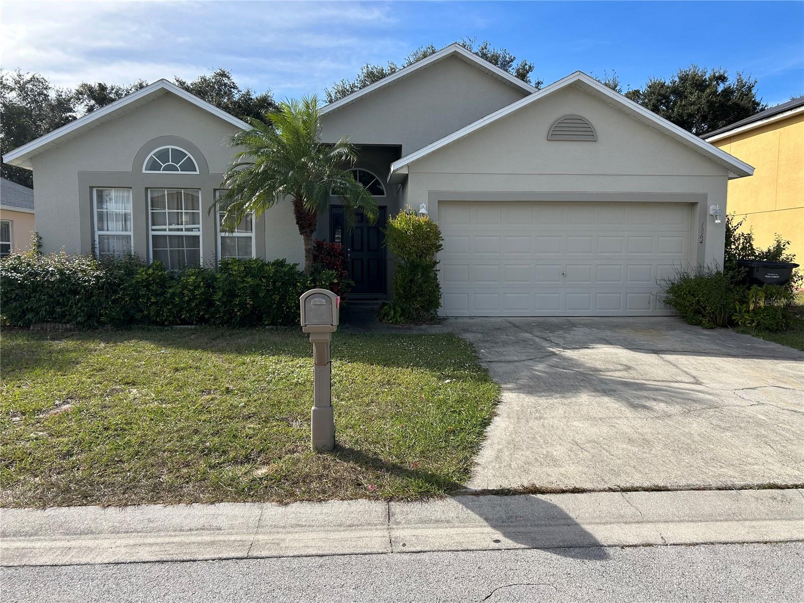 1864 Emily Dr photo 1