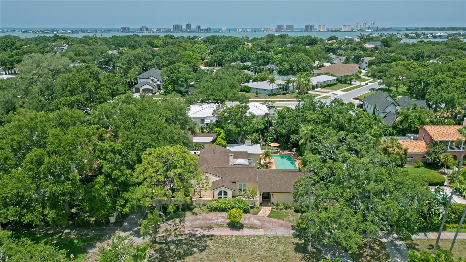 1330 Indian Rocks Rd photo 1