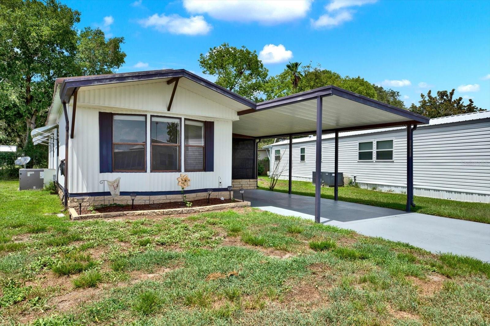 34421 Countryside Dr photo 1