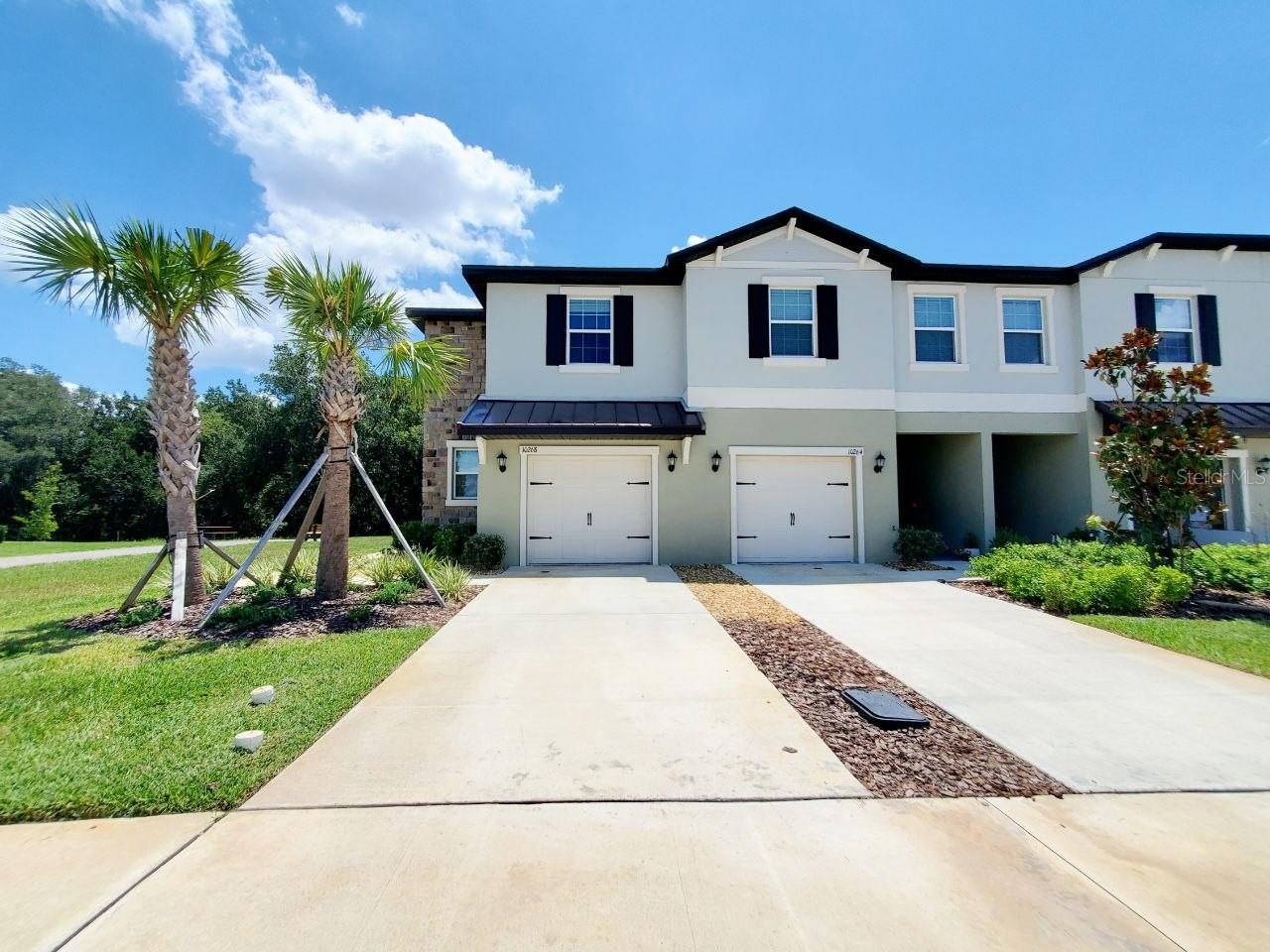10268 Trumpet Honeysuckle Way