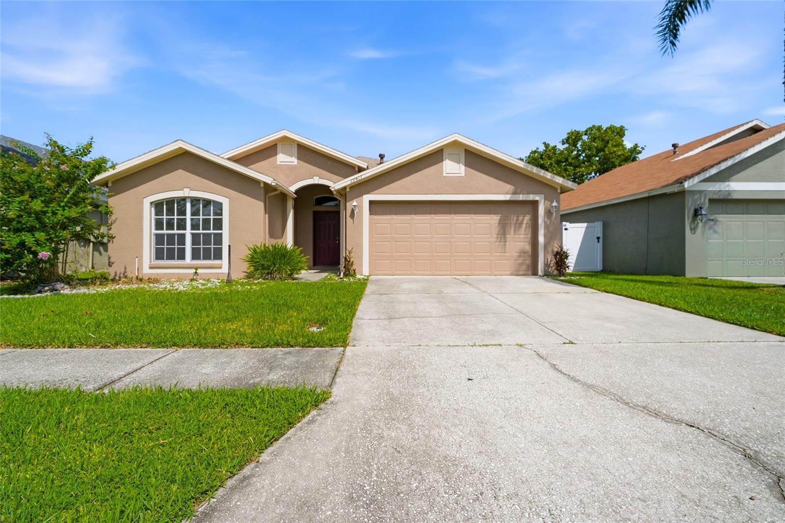 29417 Crossland Dr photo 1