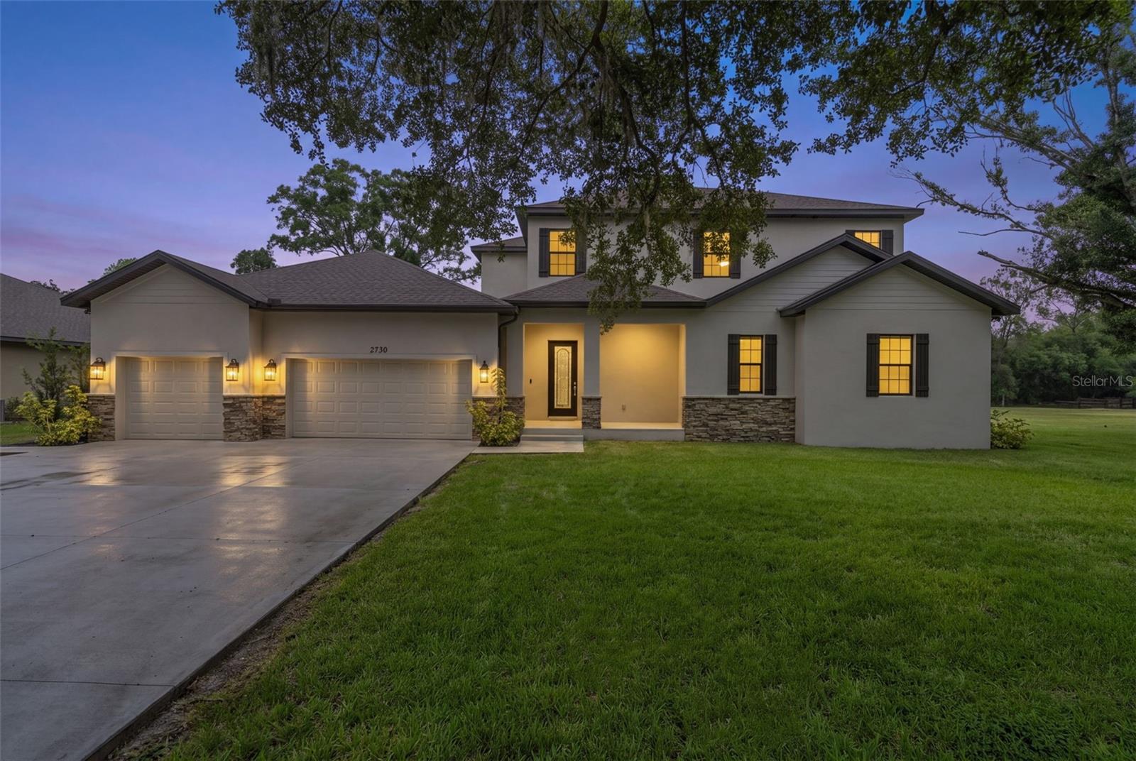 2730 Robertson Trl photo 1