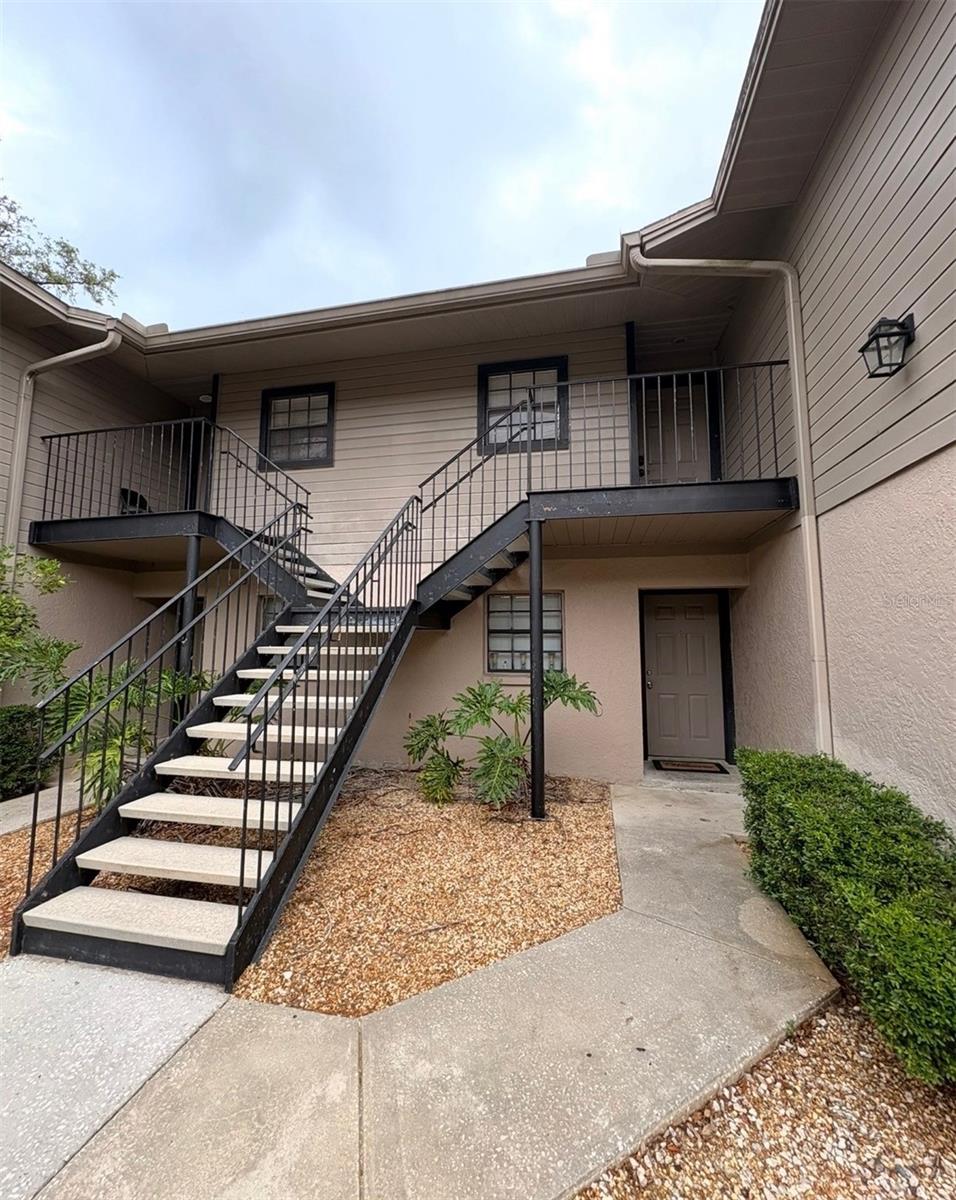 4015 Ashford Green Pl #D202 photo 1