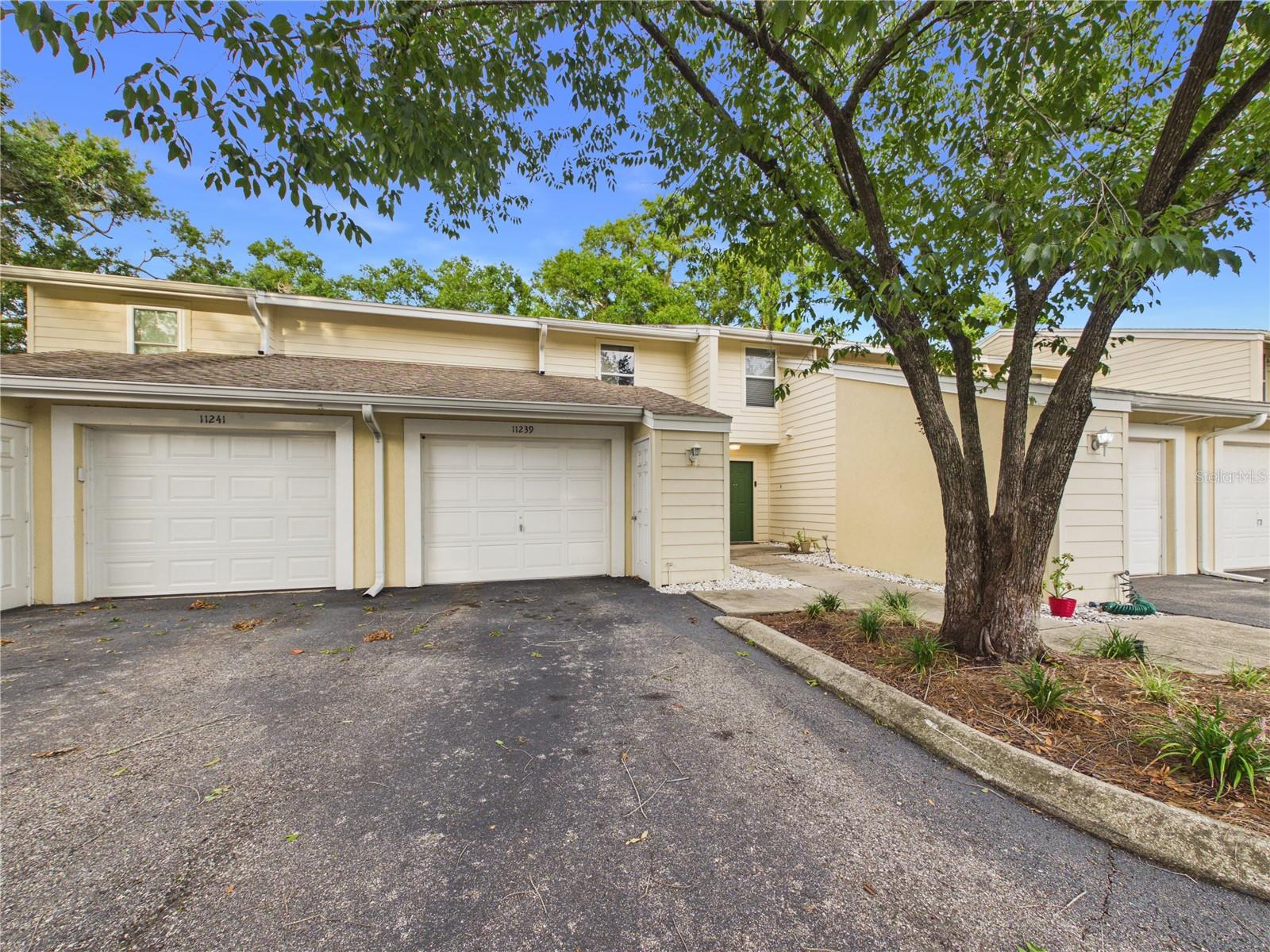 11239 Cedar Hollow Ln