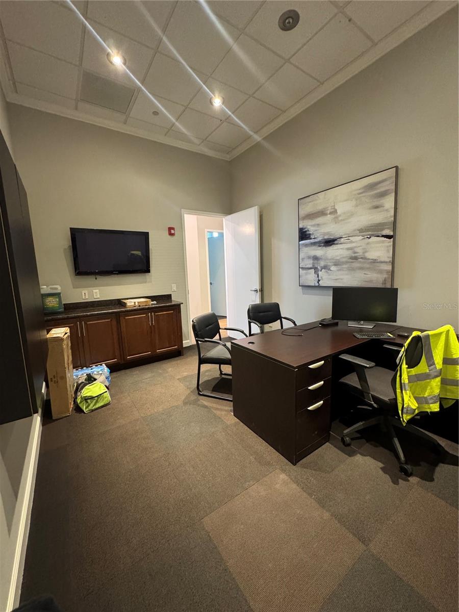 1112 Channelside Dr #CU6 photo 1