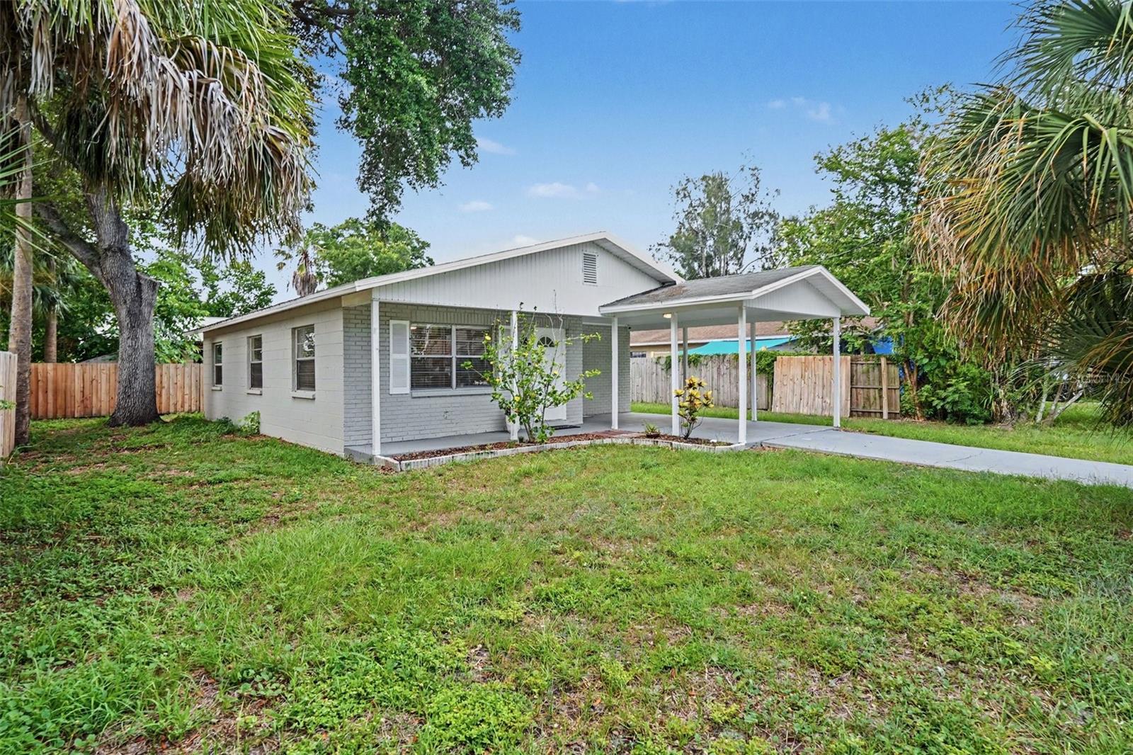 5733 66th Ln N photo 1