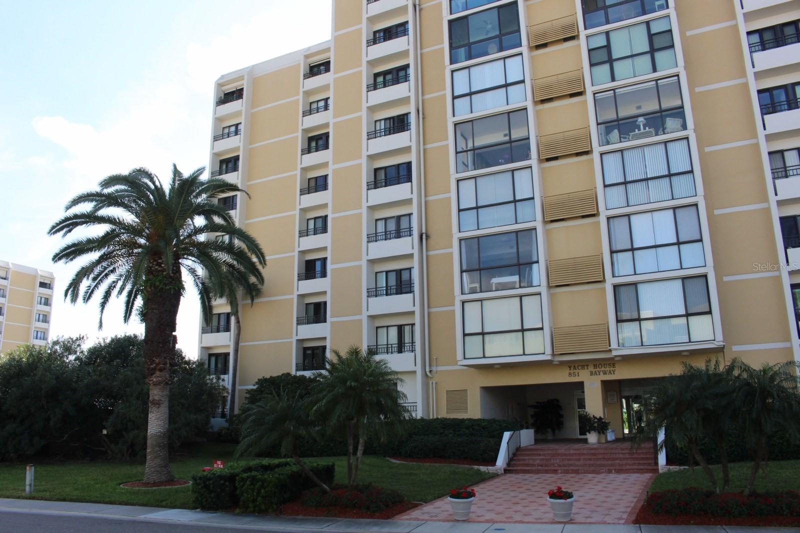 851 Bayway Blvd #101 photo 1