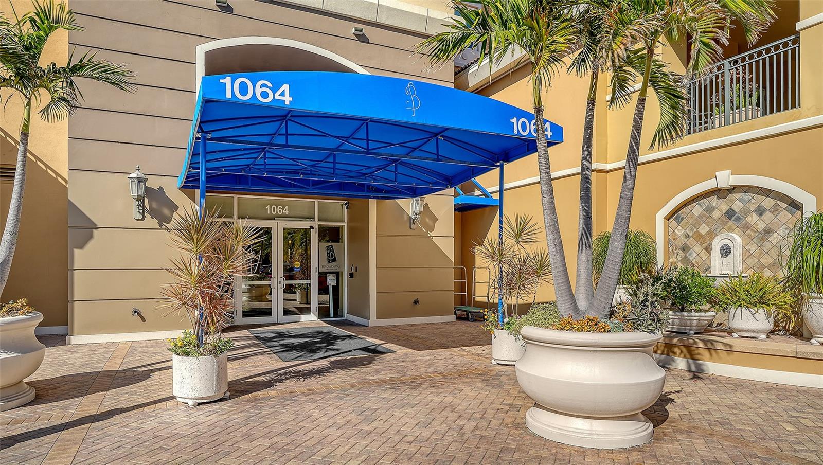 1064 N Tamiami Trail #1320