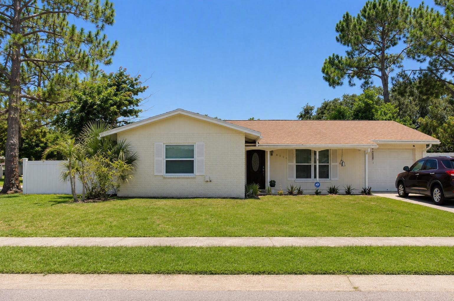 8002 Woodvine Pl photo 1