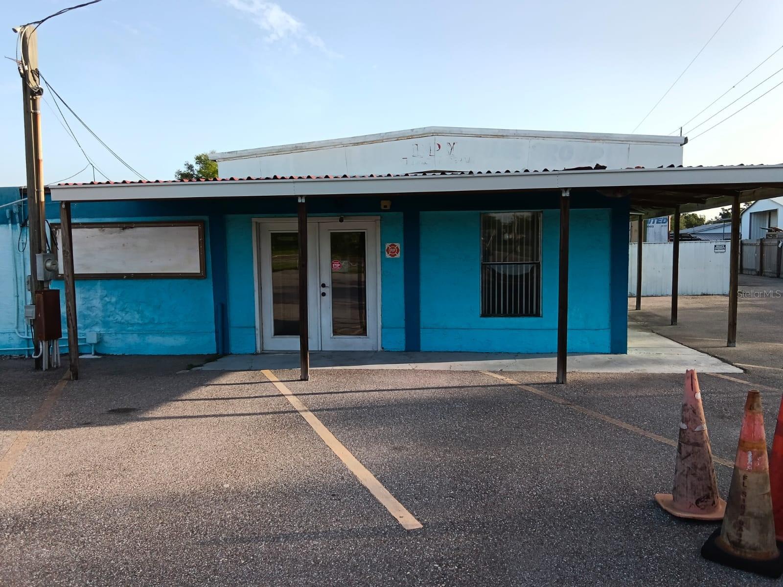 9006 Gibsonton Dr