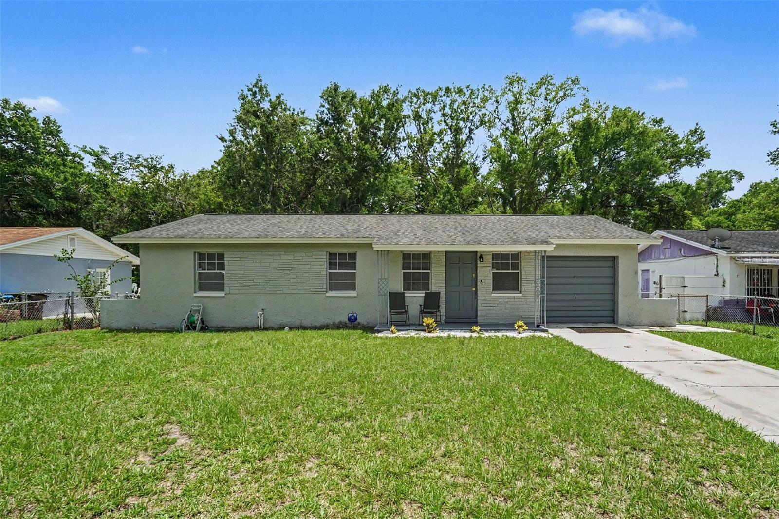 4419 Dolphin Dr photo 1