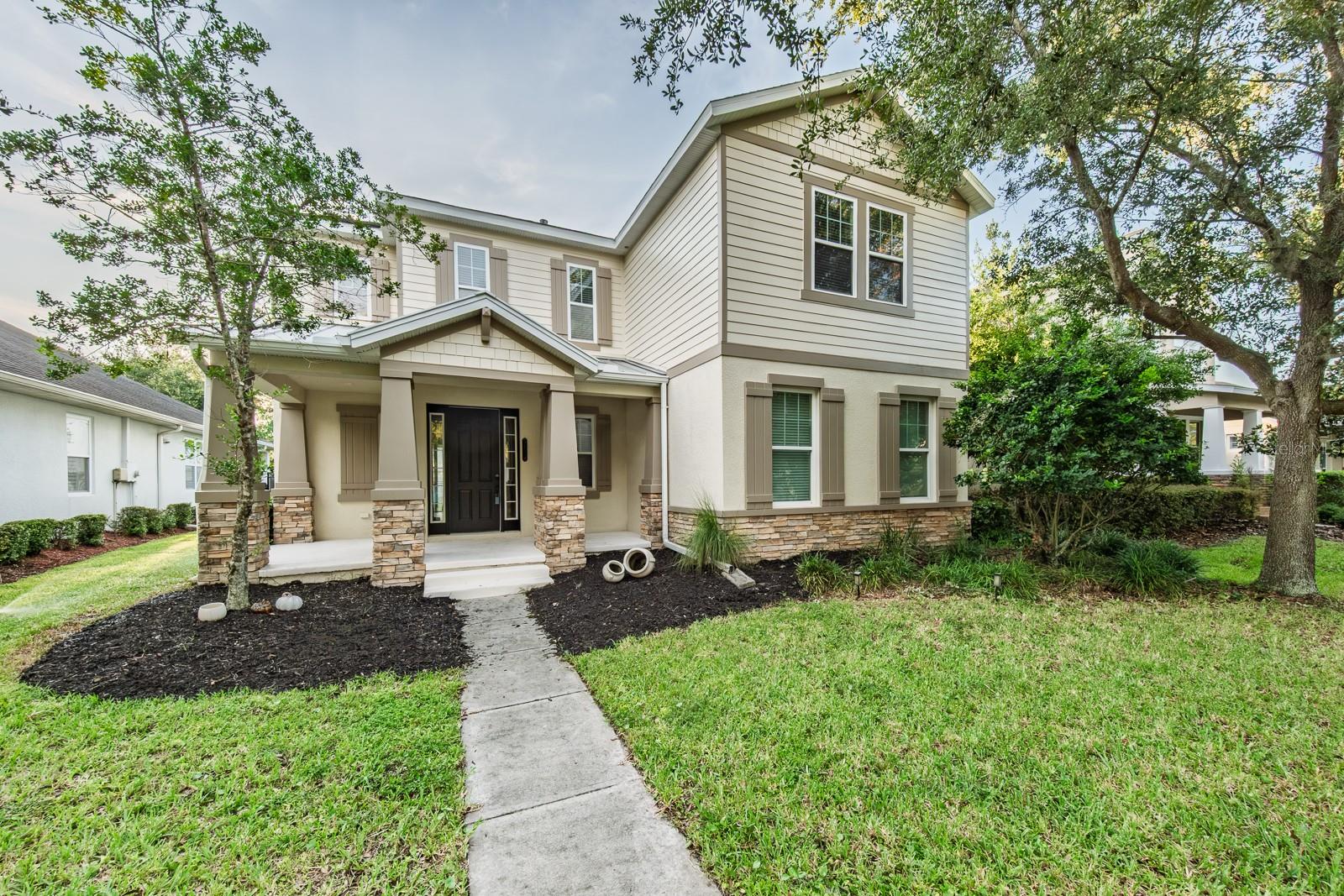 7912 Hampton Lake Dr