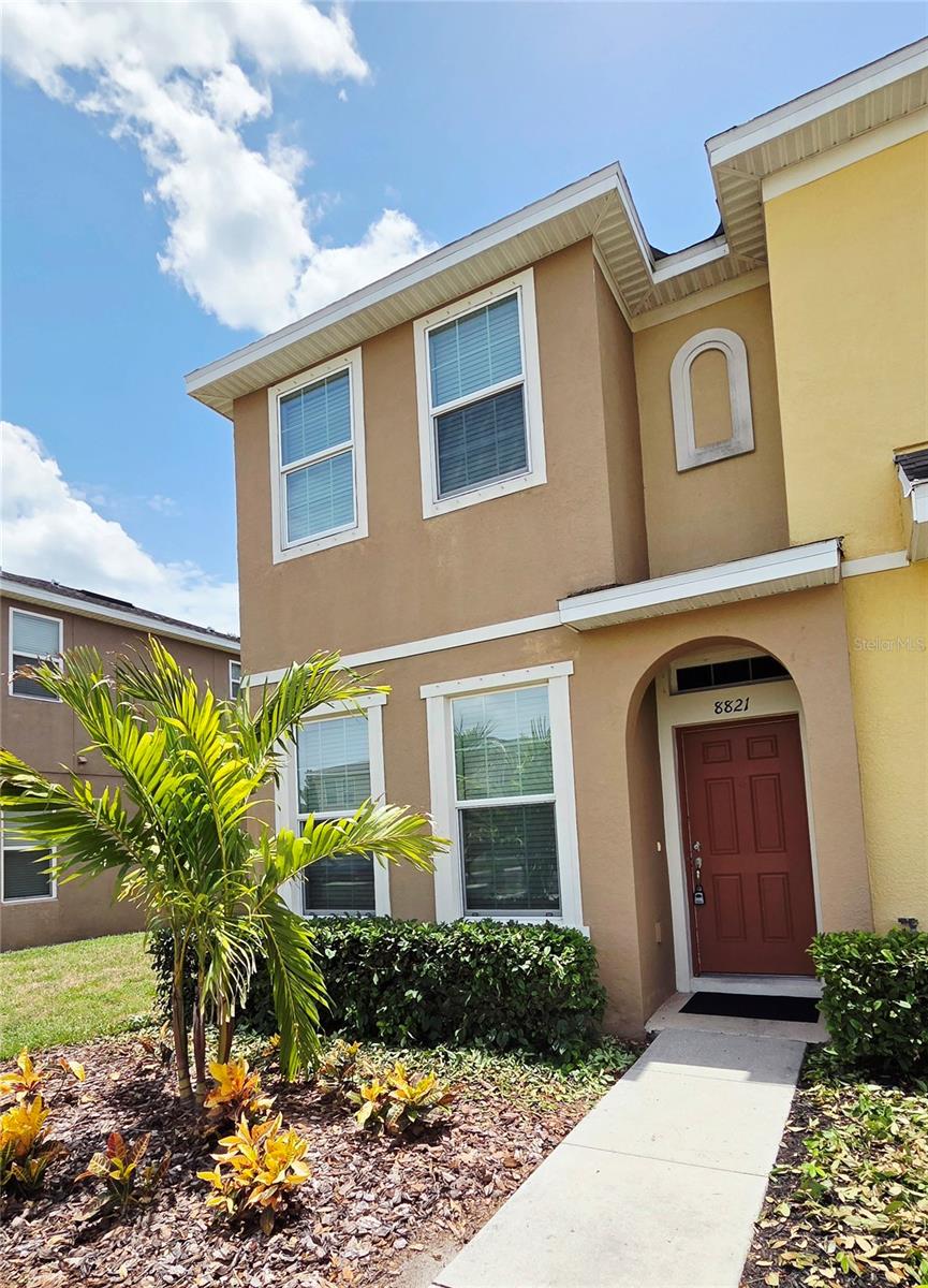 8821 Walnut Gable CT