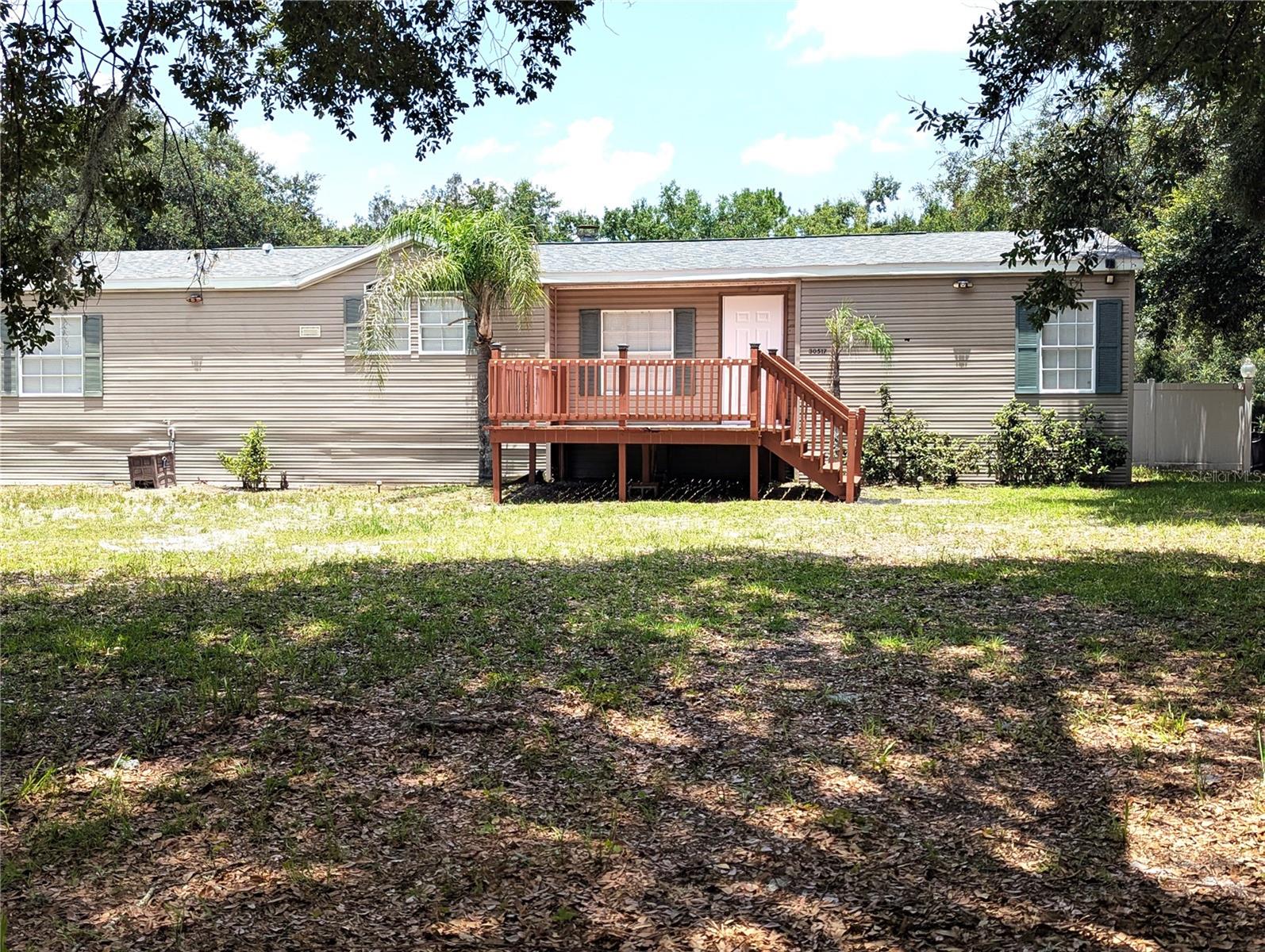 30517 Clearview Dr photo 1
