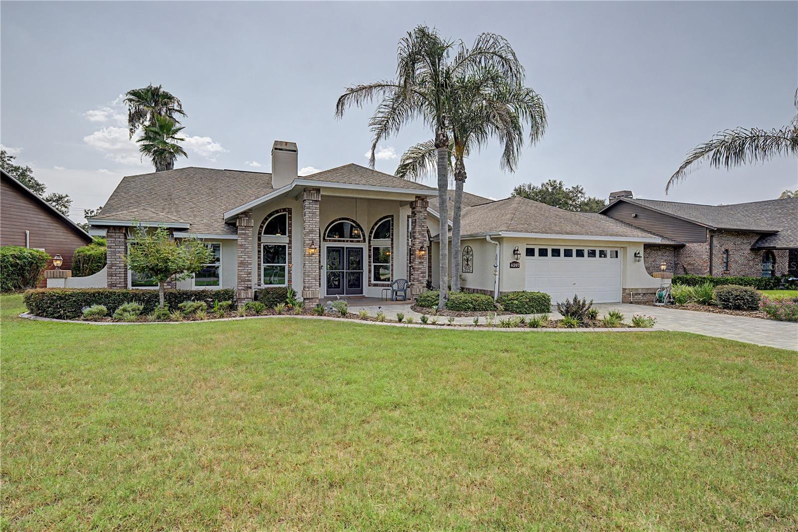 6207 Huntington Dr photo 1