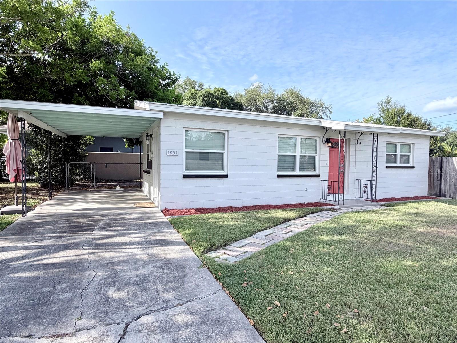 1851 50th Ave N photo 1