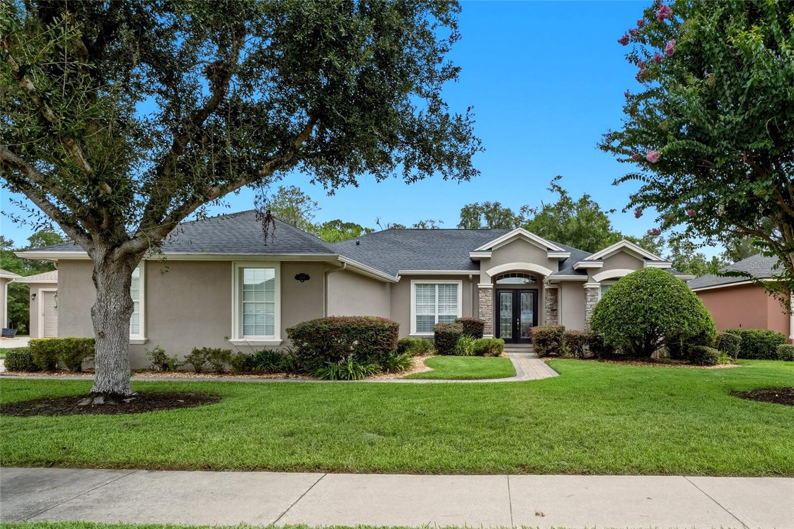 3196 Hawks Ridge Dr photo 1