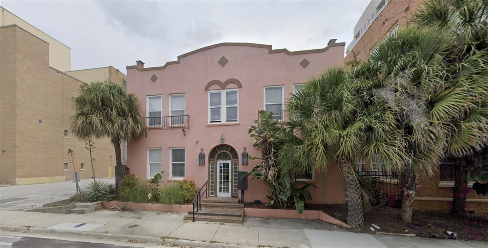 1727 Ringling Blvd