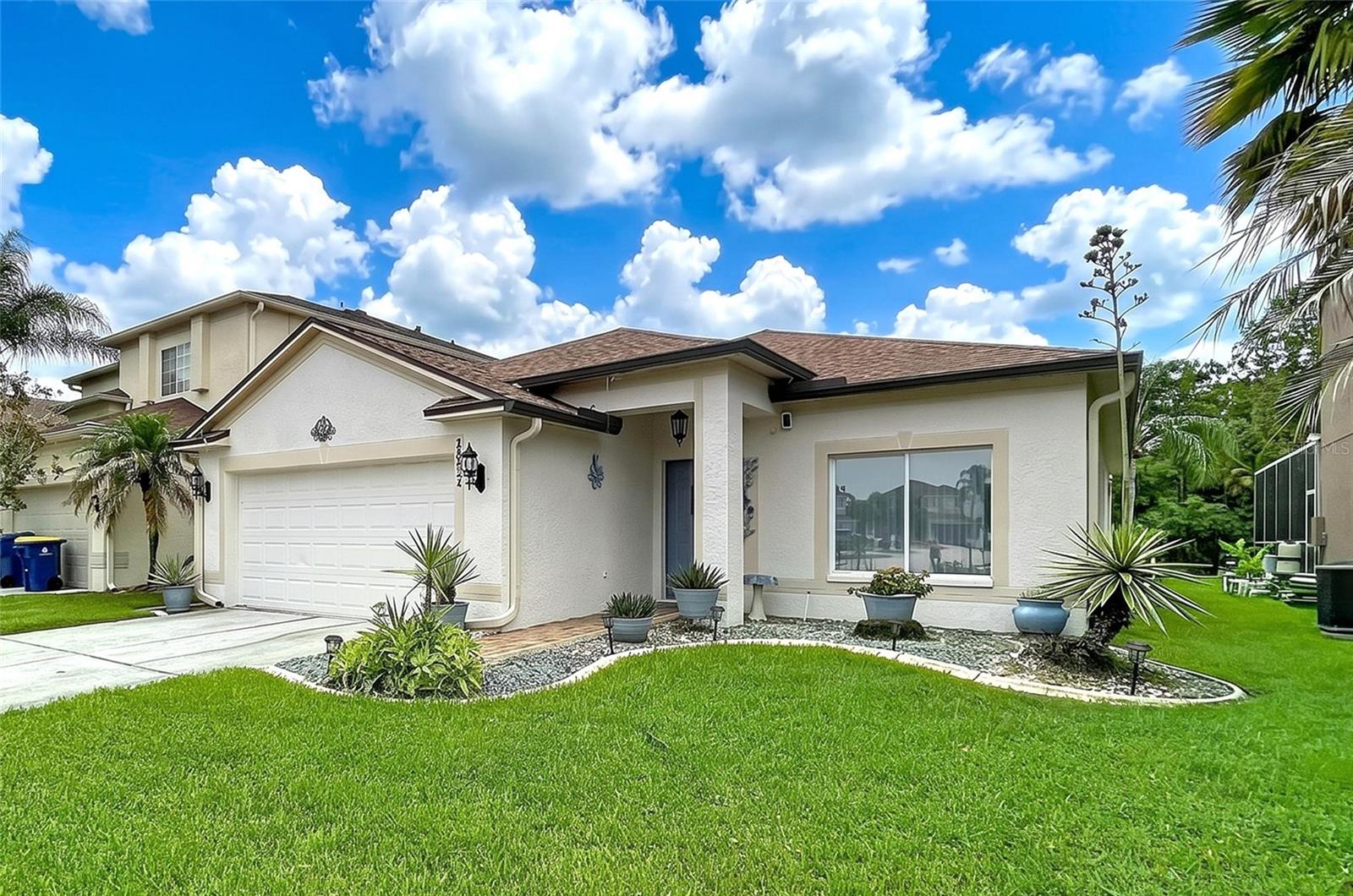 27544 Breakers Dr photo 1