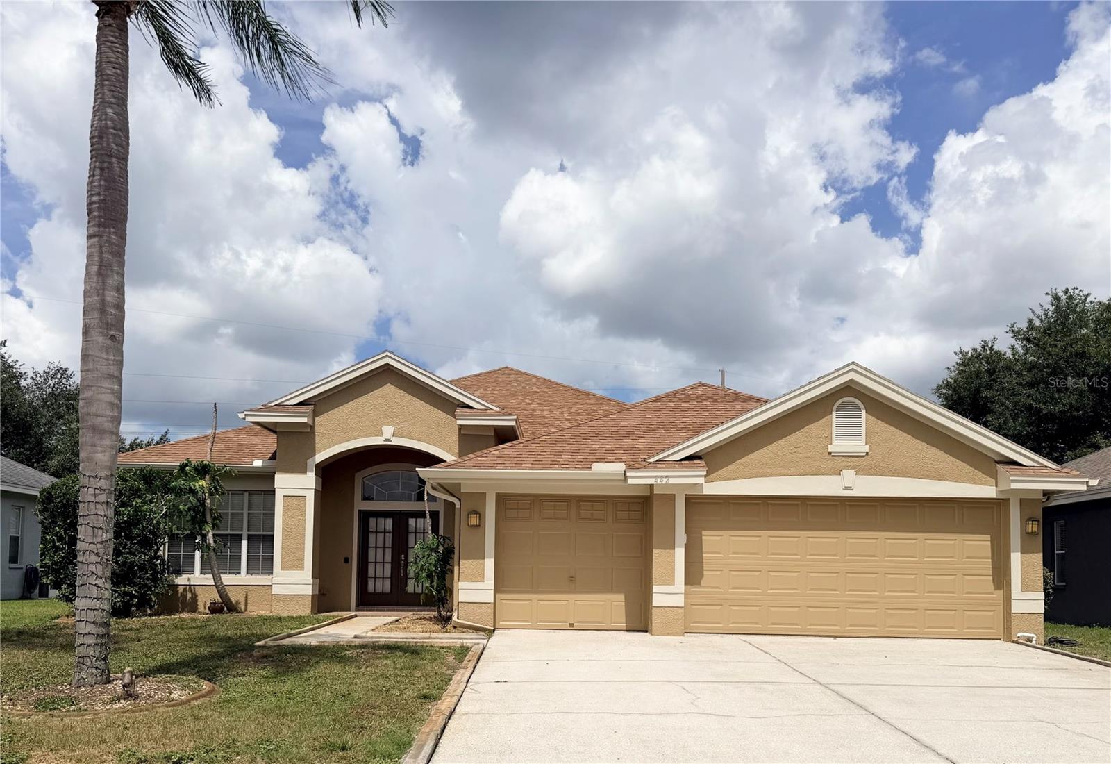 442 Knight Dr photo 1
