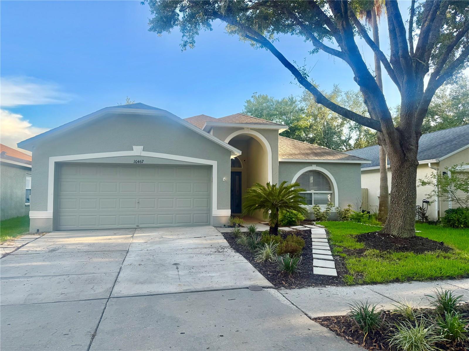 10467 Lucaya Dr photo 1