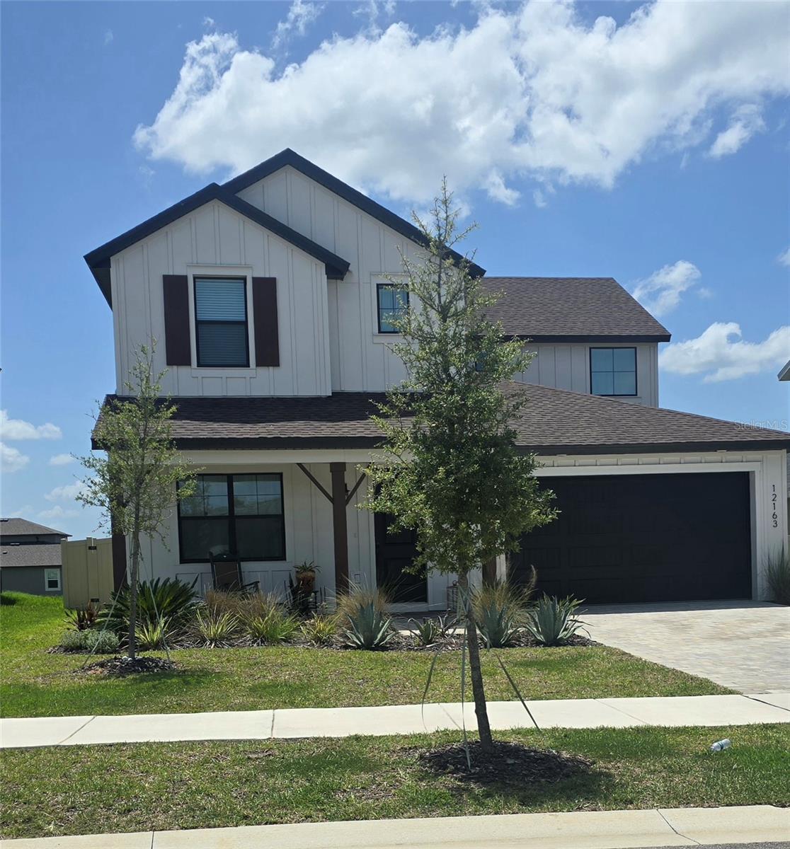 12163 Stirrup Dr photo 1