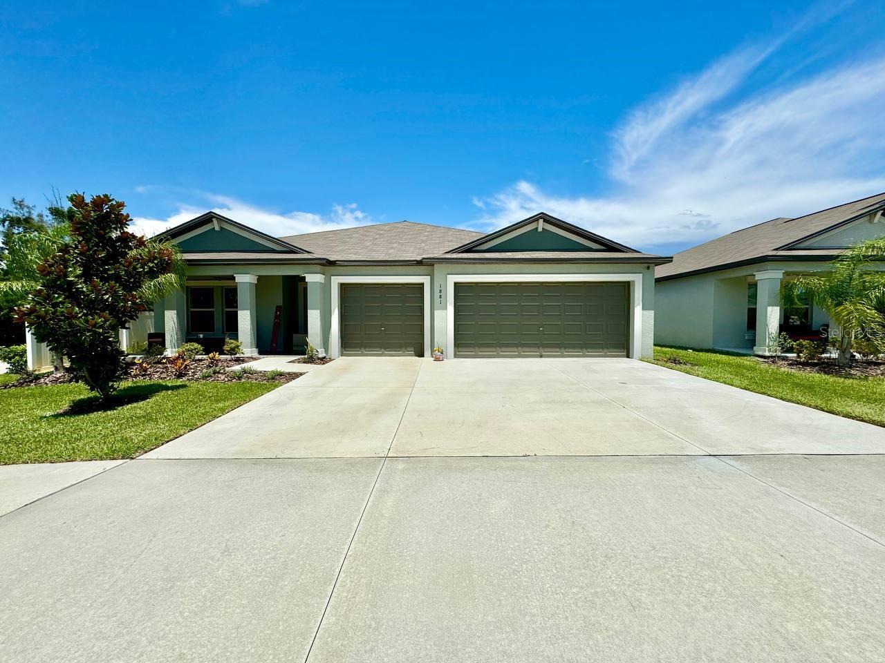 1881 Sand Daisy Pl