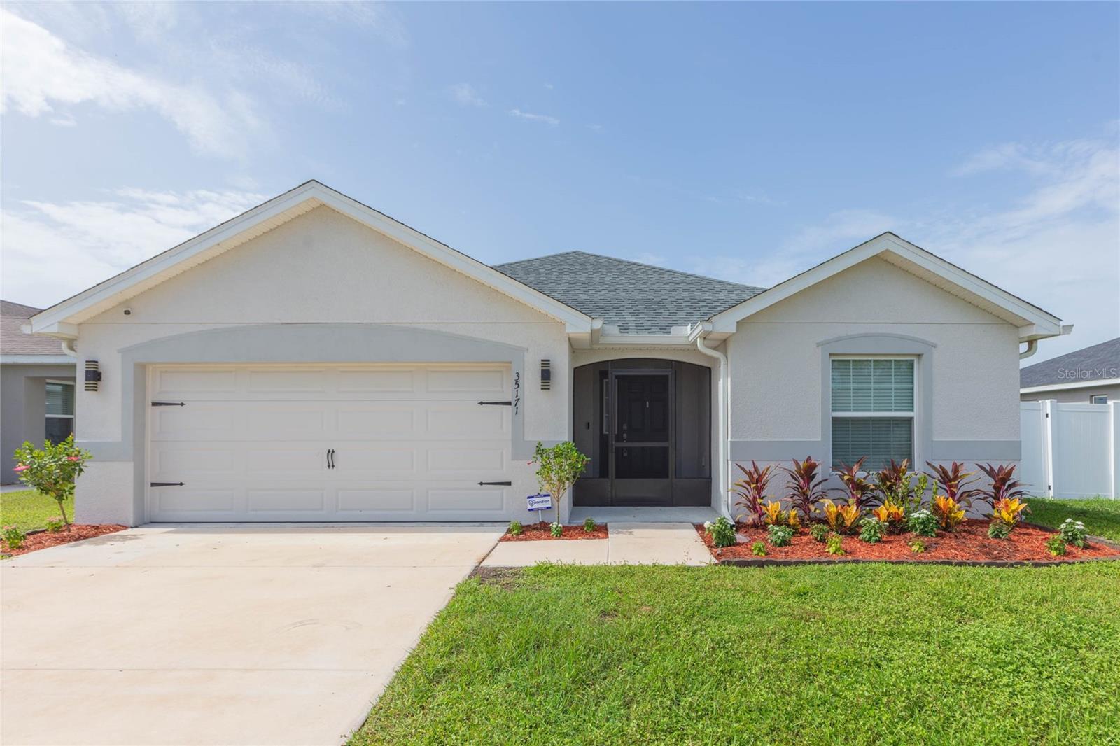 35171 Crescent Creek Dr photo 1