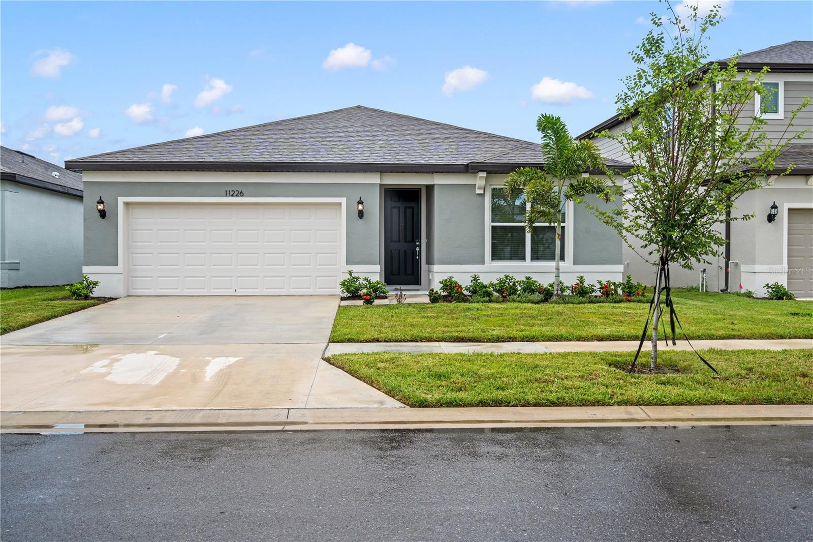 11226 Sycamore Glen Loop photo 1